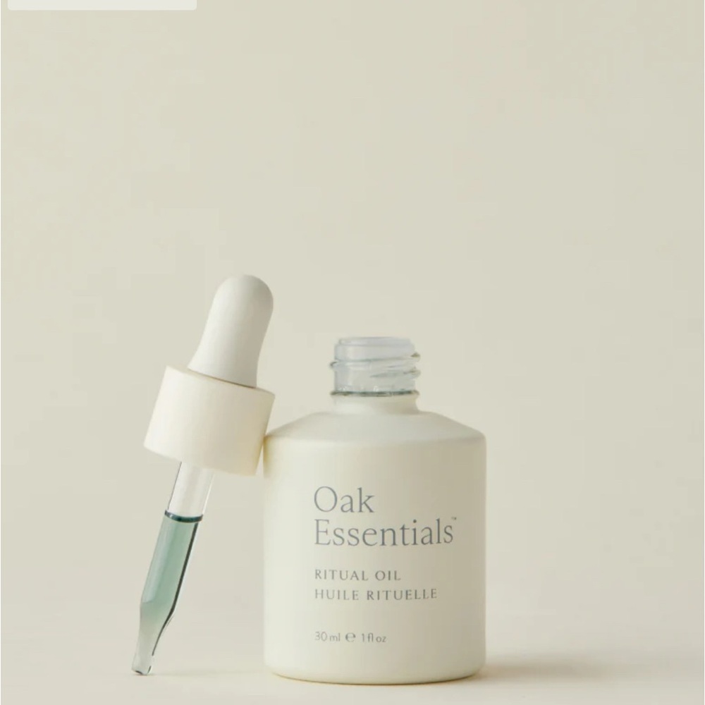 Oak Essentials Ritual Oil - new in box - Picture 5 of 8